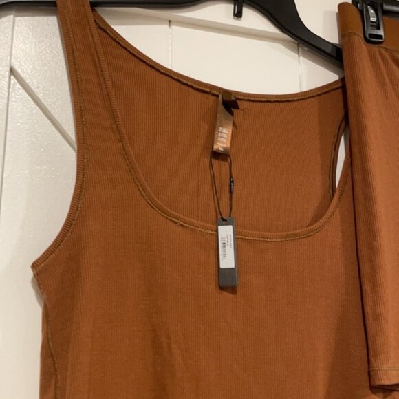 Skims NWT soft lounge tank size 3X & boxer briefs size 2X - Picture 2 of 5